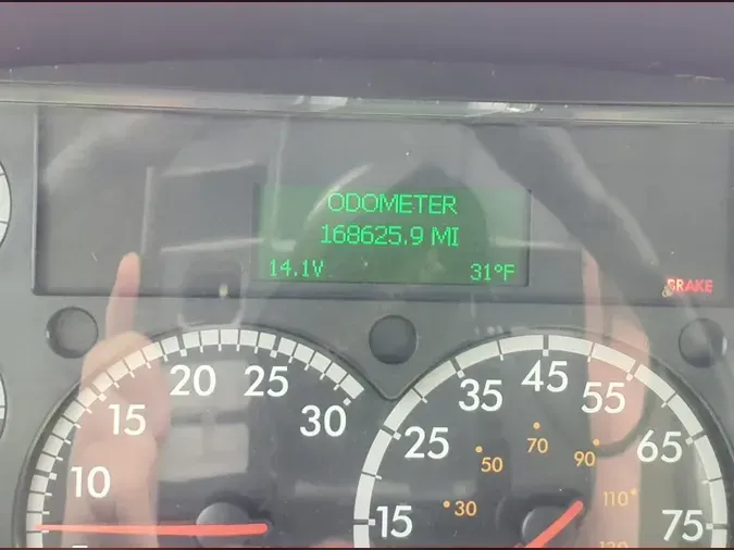 2019 FREIGHTLINER/MERCEDES M2 106