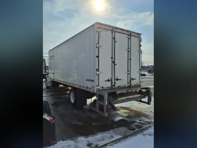 2020 FREIGHTLINER/MERCEDES M2 1060d8feb1d195c65cac6ea6053b1ac06f1