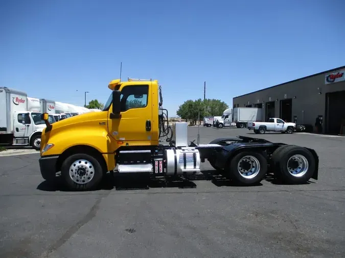 2020 NAVISTAR INTERNATIONAL LT625 DAYCAB T/A0d92961d6bbc5df1d76f530fa19f62fd
