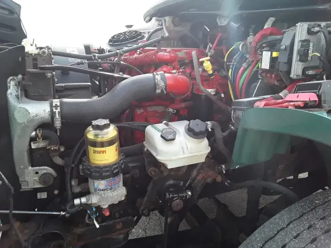 2016 FREIGHTLINER/MERCEDES M2 106