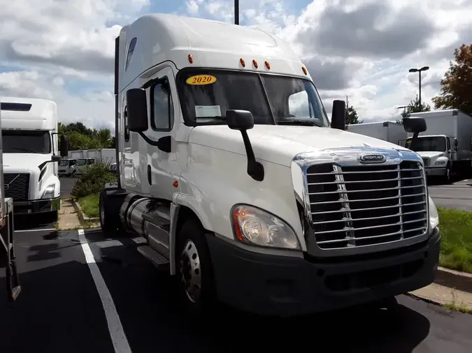 2020 FREIGHTLINER CASCADIA 125