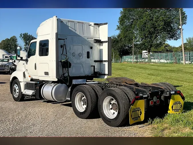 2022 INT LT625 6x4