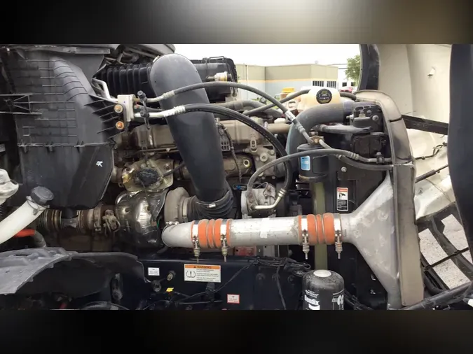 2023 Freightliner Cascadia 1260d9b7429b9957bee0a2e531bb9b78d49