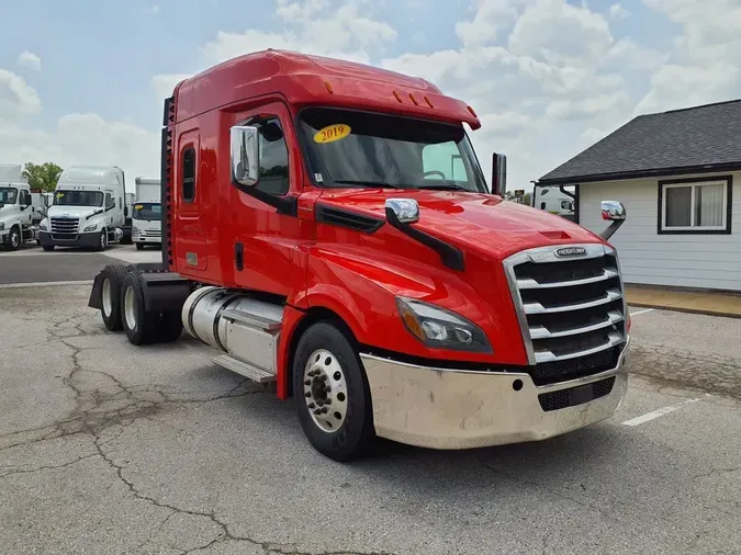 2019 FREIGHTLINER NEW CASCADIA PX12664