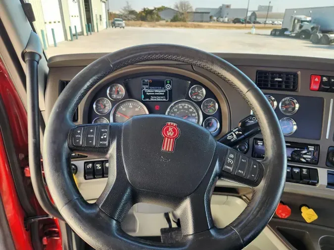 2019 Kenworth T680