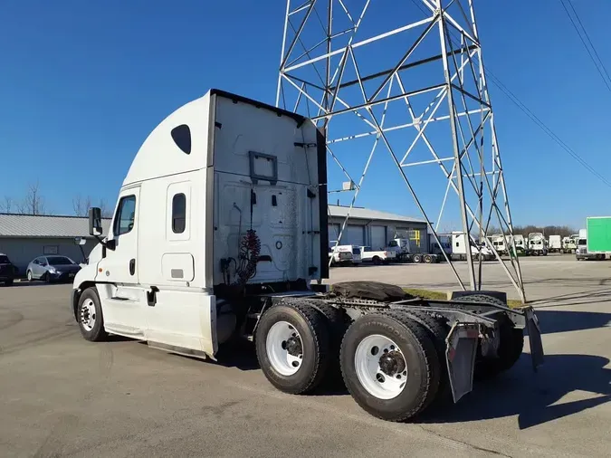 2019 FREIGHTLINER/MERCEDES CASCADIA 1250da33d00a7ff5cc35fc26f4f198eaeed