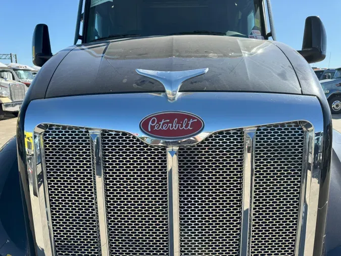 2024 Peterbilt 579