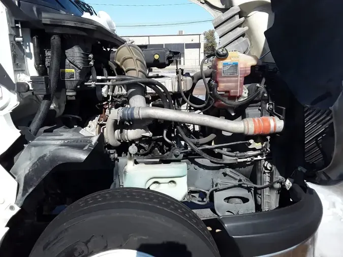 2018 NAVISTAR INTERNATIONAL LT625 DAYCAB T/A0dac3abe2657124cce647b56444c0db1