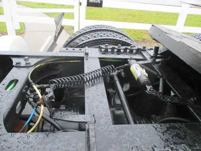 2019 INTERNATIONAL LT 625 6X4