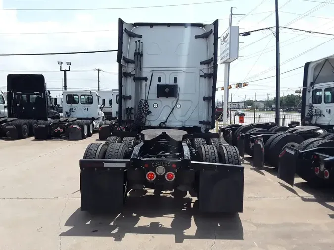 2019 FREIGHTLINER NEW CASCADIA PX12664