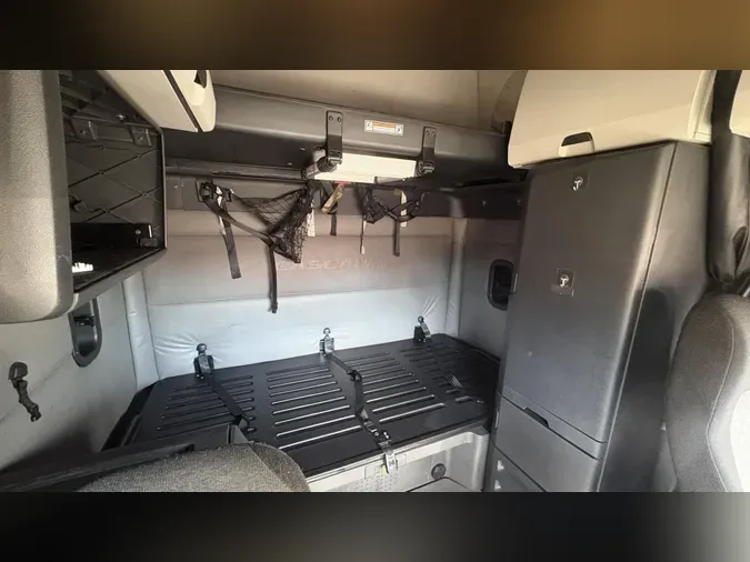 2022 Freightliner Cascadia