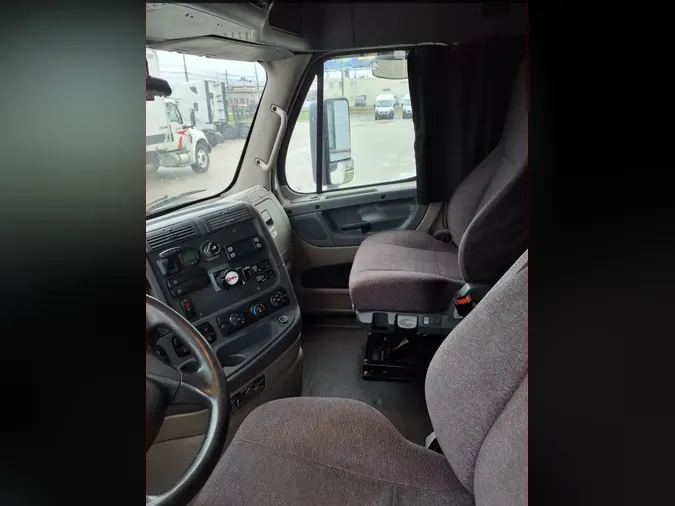 2019 FREIGHTLINER/MERCEDES CASCADIA 125