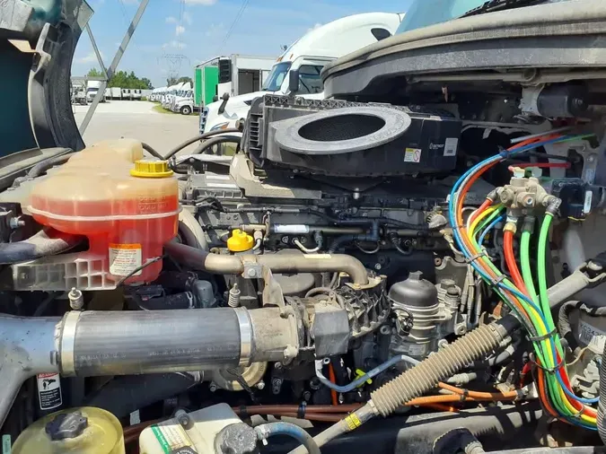 2019 FREIGHTLINER NEW CASCADIA PX12664