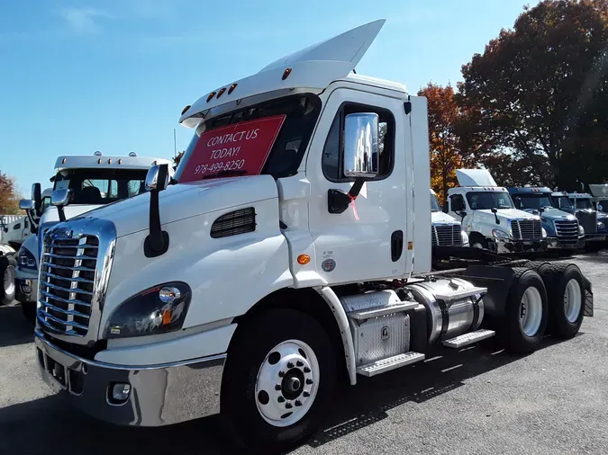 2018 FREIGHTLINER/MERCEDES CASCADIA 113