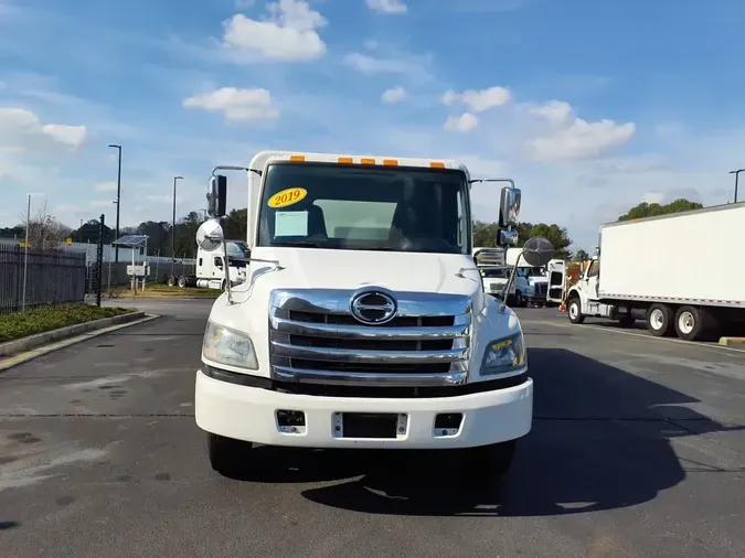 2019 HINO HINO 338