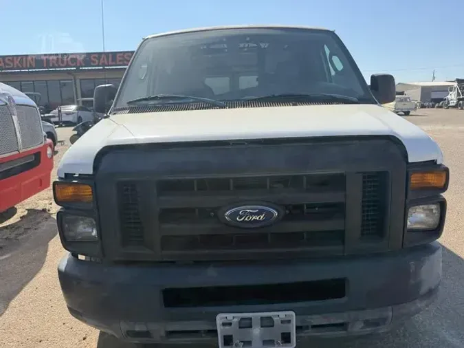 2008 FORD E150