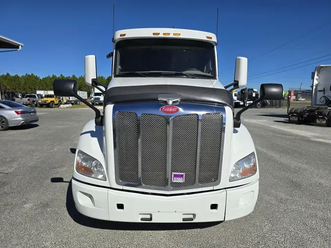 2022 Peterbilt 579