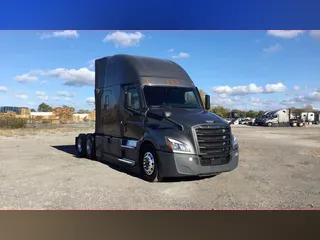 2024 Freightliner Cascadia