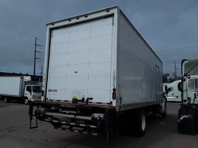 2018 FREIGHTLINER/MERCEDES M2 106