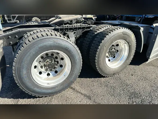 2024 Freightliner Cascadia0dc41d52a922c66b4815454def99ef15