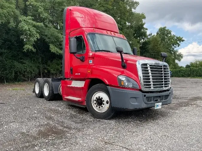 2016 FREIGHTLINER X12564ST0dc485f1f796733130c9dce0956be193