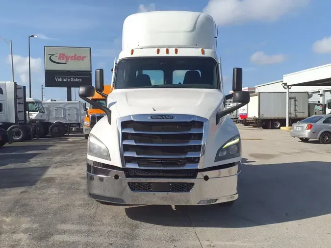 2020 FREIGHTLINER NEW CASCADIA PX12664