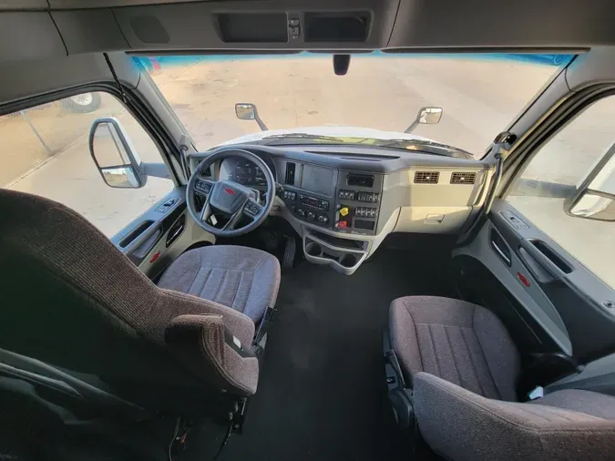 2024 Peterbilt 579
