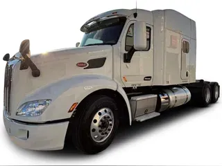 2022 Peterbilt 579