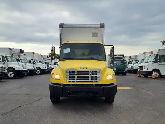 2016 FREIGHTLINER M2 106