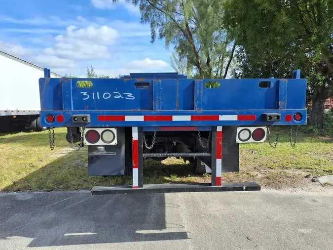 2015 FREIGHTLINER/MERCEDES M2 106