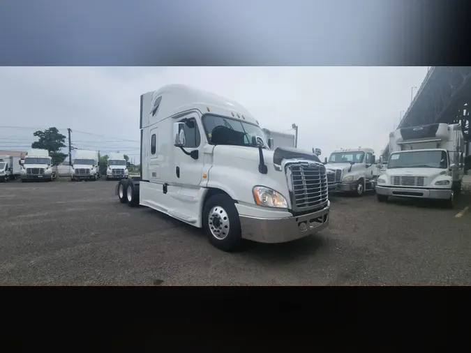 2018 FREIGHTLINER/MERCEDES CASCADIA 1250dd282d6f3dc3b9d43f093ea01577aae