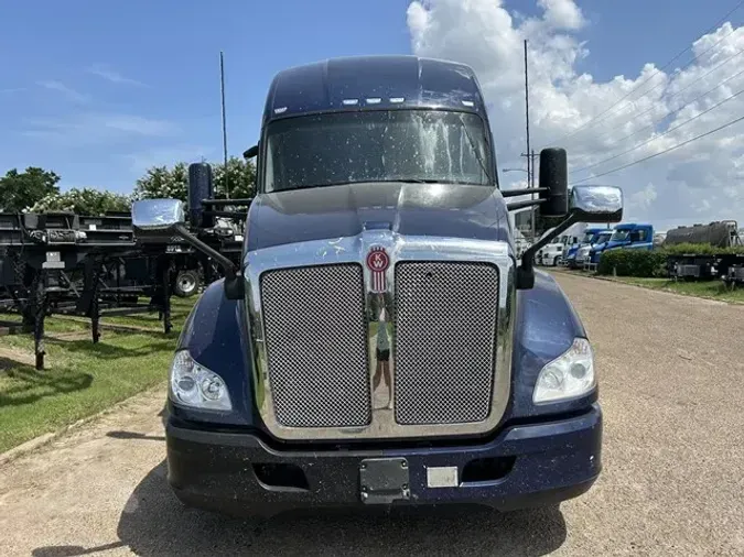 2021 KENWORTH T680