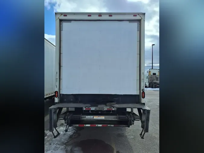 2019 FREIGHTLINER/MERCEDES M2 106