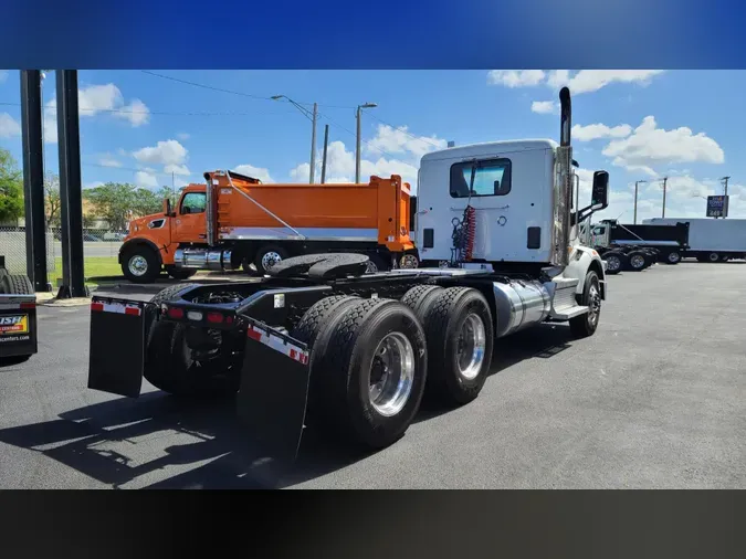 2020 Peterbilt 5670ddcf1d3a3227730ff6b2c8b43dea1d9