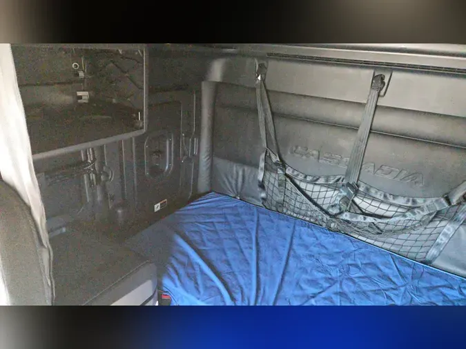 2024 Freightliner Cascadia 1260dde4fbe3a858c69316058f59c3651b5