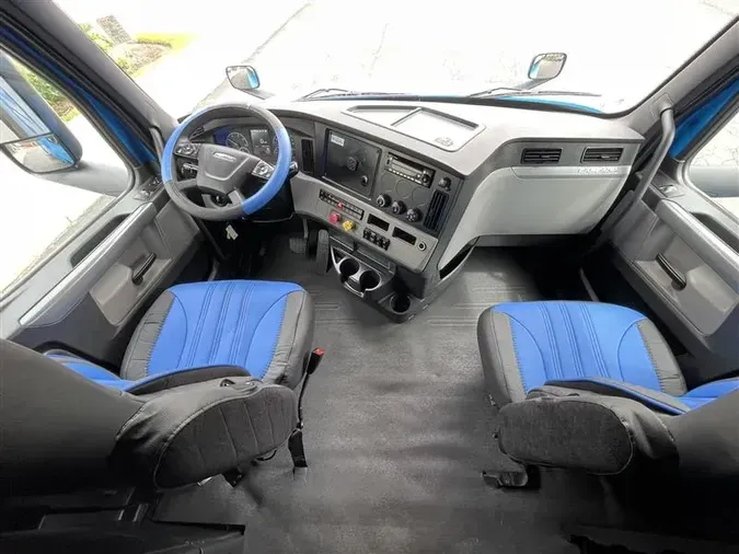 2020 FREIGHTLINER CA1260ddf4da820154727a5eb44ea9107ba50