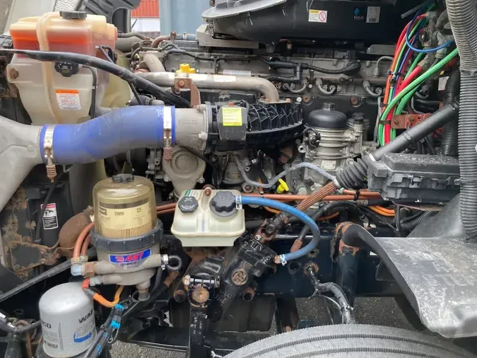 2019 FREIGHTLINER/MERCEDES CASCADIA 1250de2cb5621d60bf4d53c39bec3ebf585