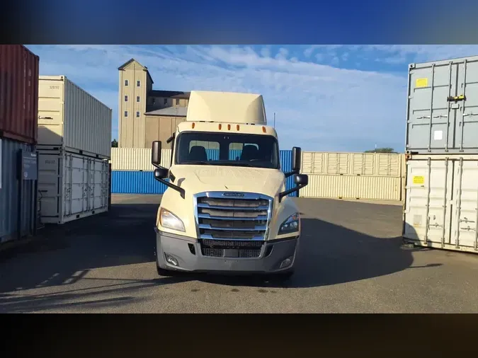 2020 FREIGHTLINER/MERCEDES NEW CASCADIA PX12664