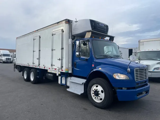 2017 FREIGHTLINER/MERCEDES M2 106