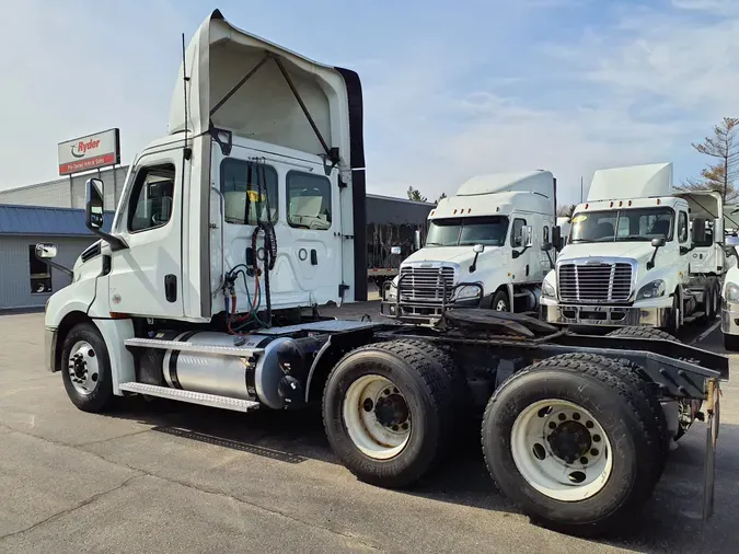 2020 FREIGHTLINER/MERCEDES NEW CASCADIA PX12664