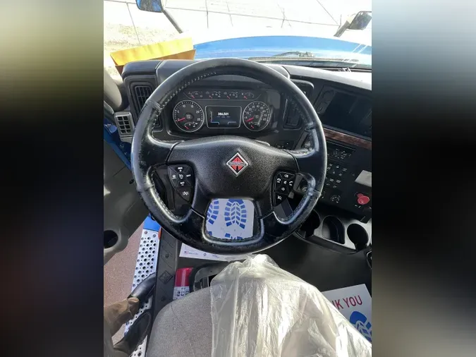 2020 INTERNATIONAL LT