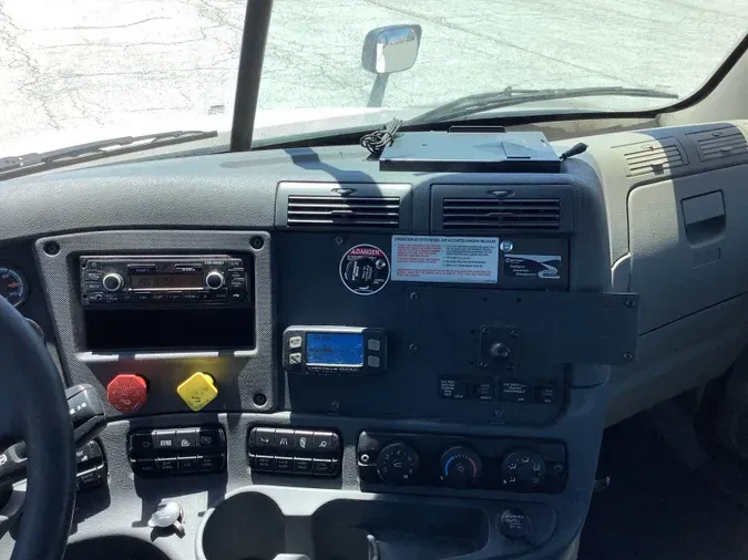 2019 Freightliner Cascadia 1250de897e2a9de414f5f0465bfe88f9a2b