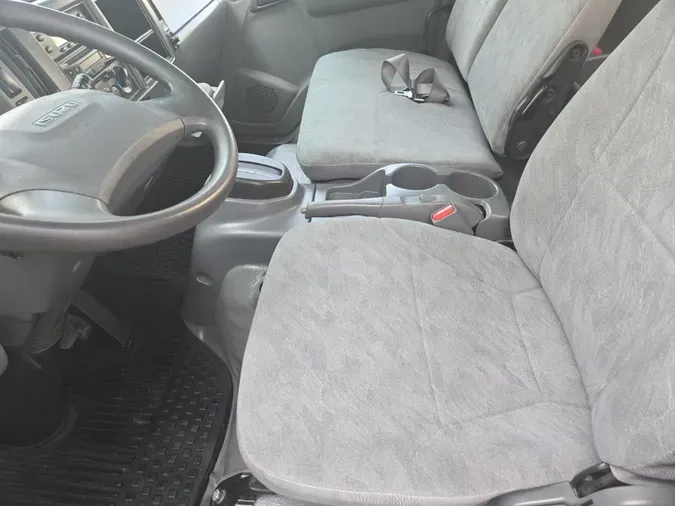2018 Isuzu NPR-XD