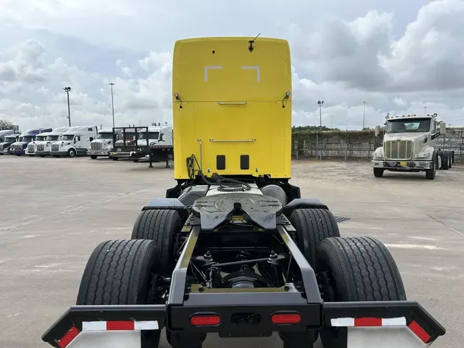 2023 Kenworth T680