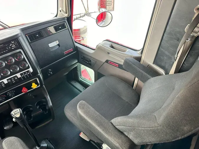 2018 KENWORTH T800