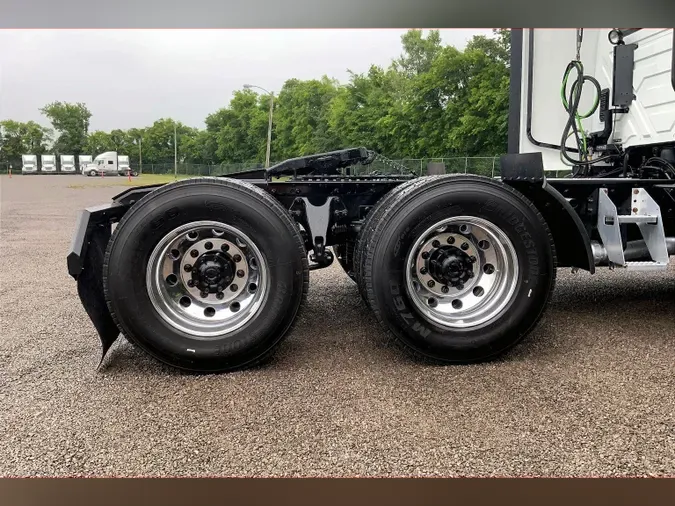 2021 INT LT625 6x40df12e9f29558d6c77e2dc3efaa295f4