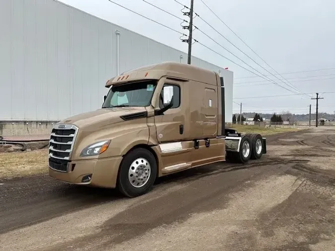 2024 Freightliner New Cascadia