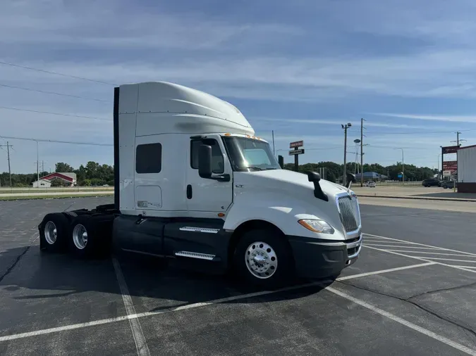 2019 International LT625