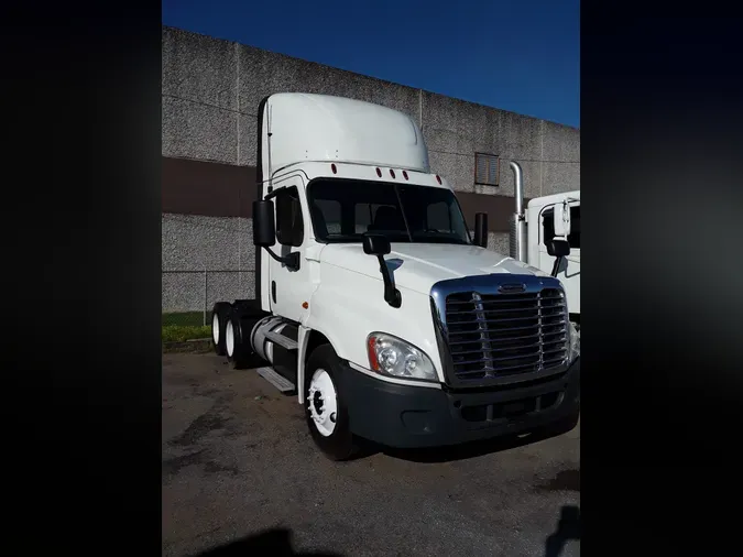 2018 FREIGHTLINER/MERCEDES CASCADIA 125