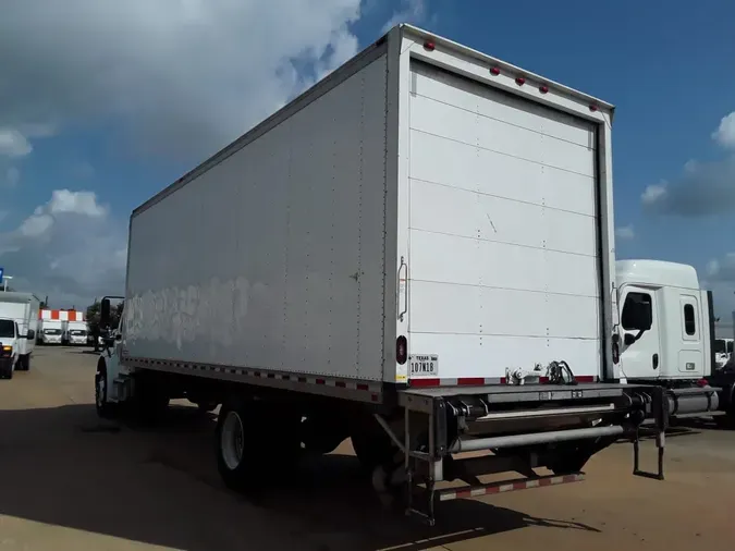 2018 FREIGHTLINER M2 106